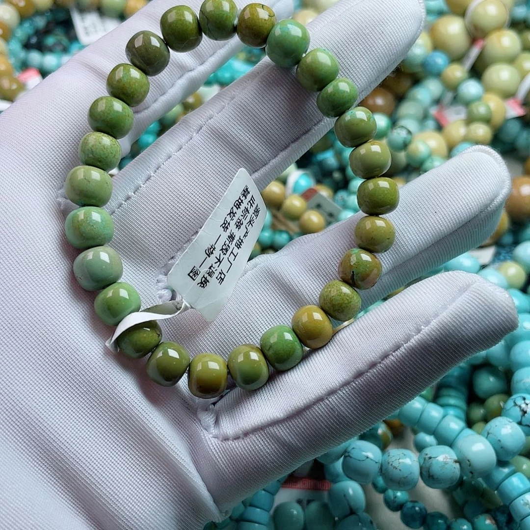 一***魔绿松石未镶嵌珠宝奇石