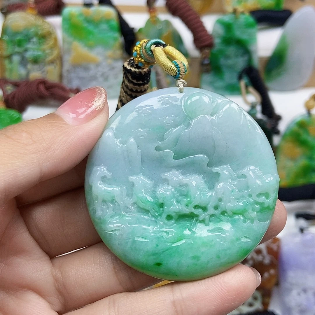 翡翠未镶嵌颈饰天然翡翠Ａ货