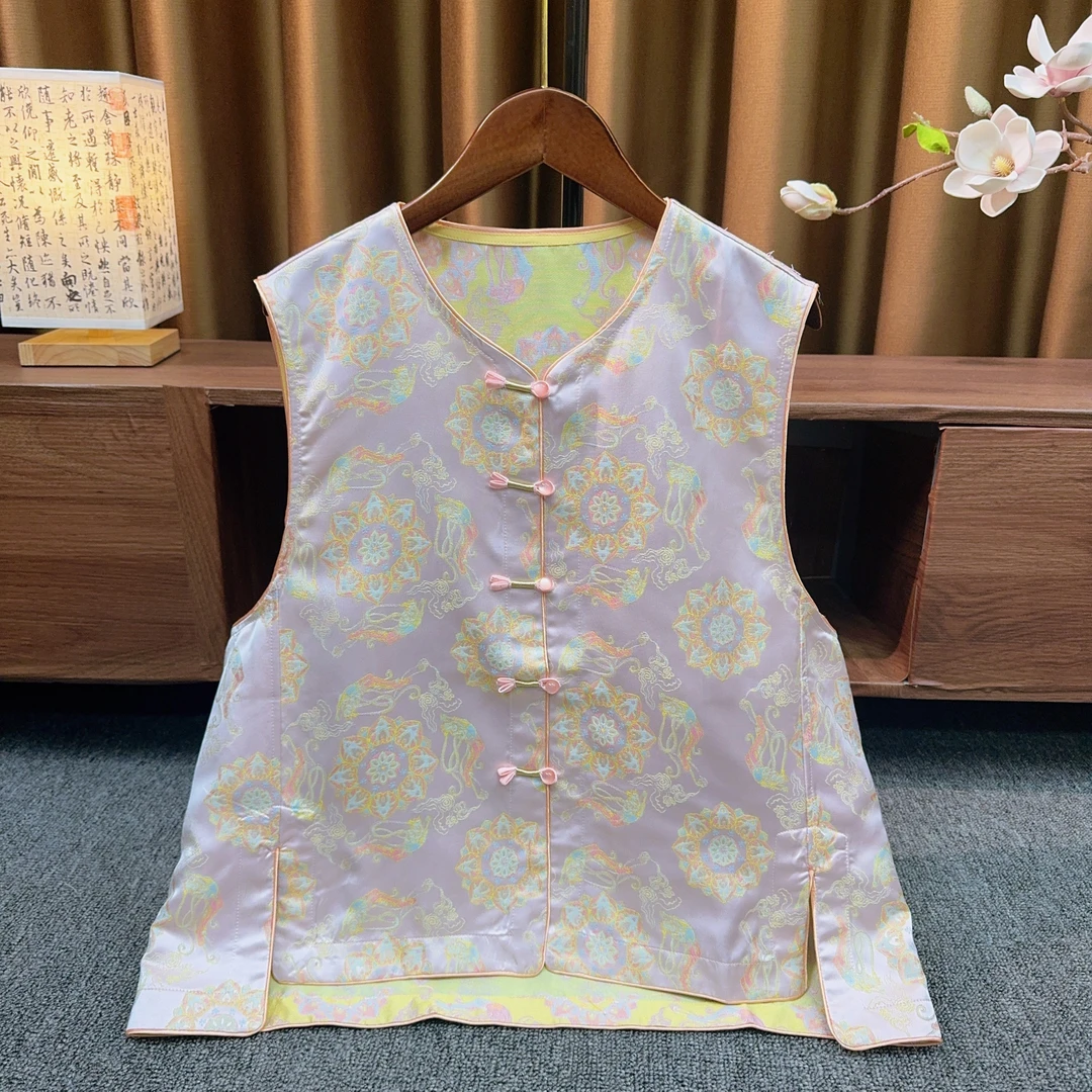 『漫瑶』新中式国风圆领粉色马夹2025夏季提花温柔盘扣上衣马甲