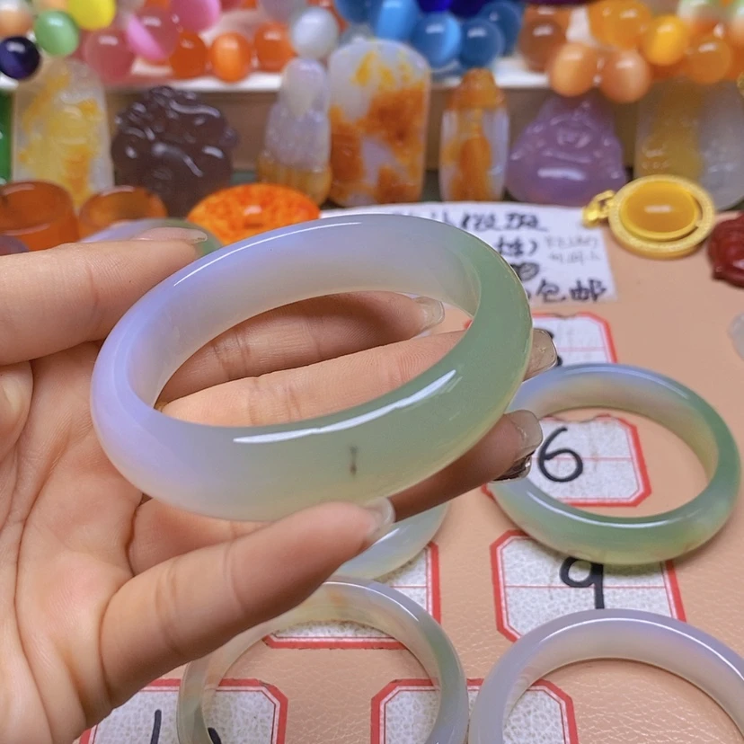 【闪购商品】玛瑙/玉髓颈饰未镶嵌福*