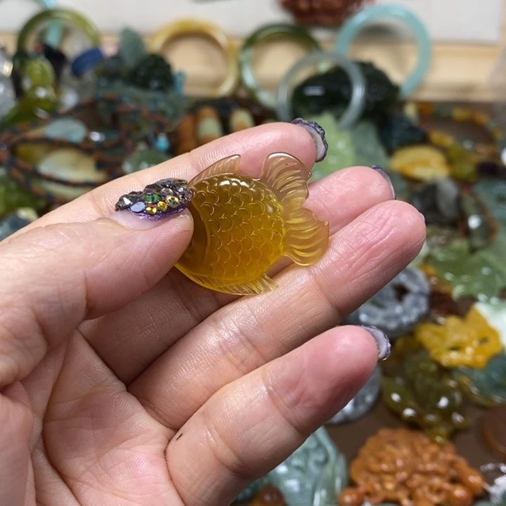 蛇纹石玉吊坠未镶嵌@****^