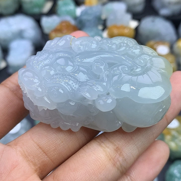 颈饰未镶嵌翡翠天然缅甸翡翠