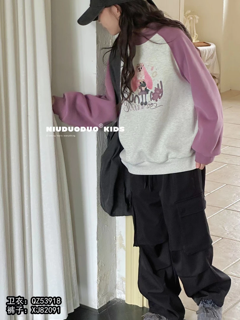 实体精品时尚童装牛哆哆一体绒拼色卫衣53918