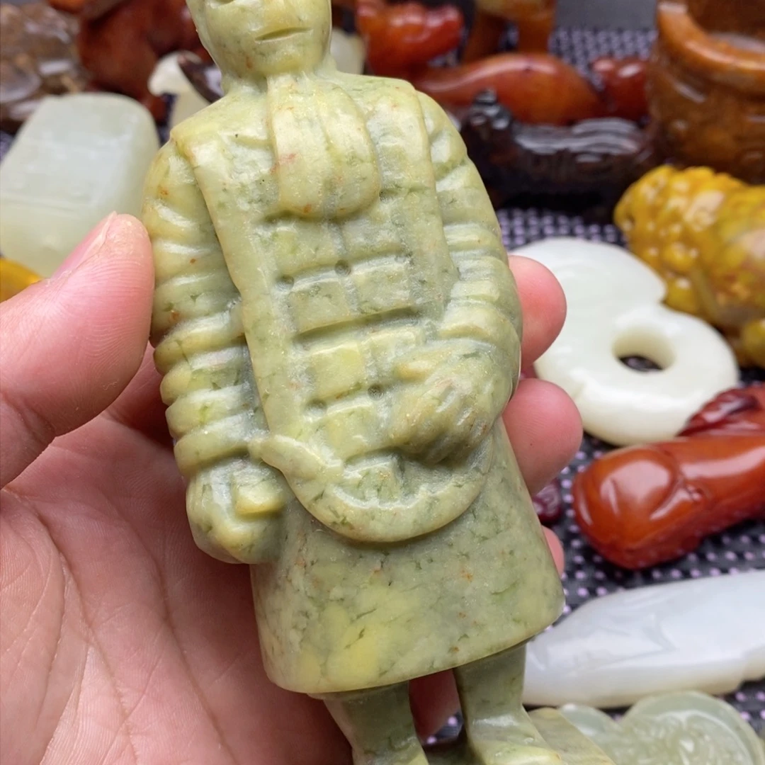 蛇纹石玉颈饰未镶嵌?***࿐