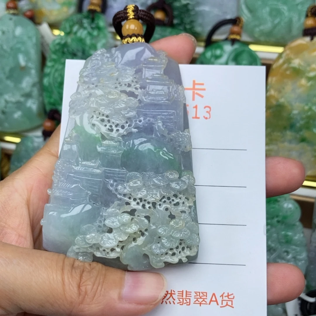 翡翠未镶嵌颈饰吊坠