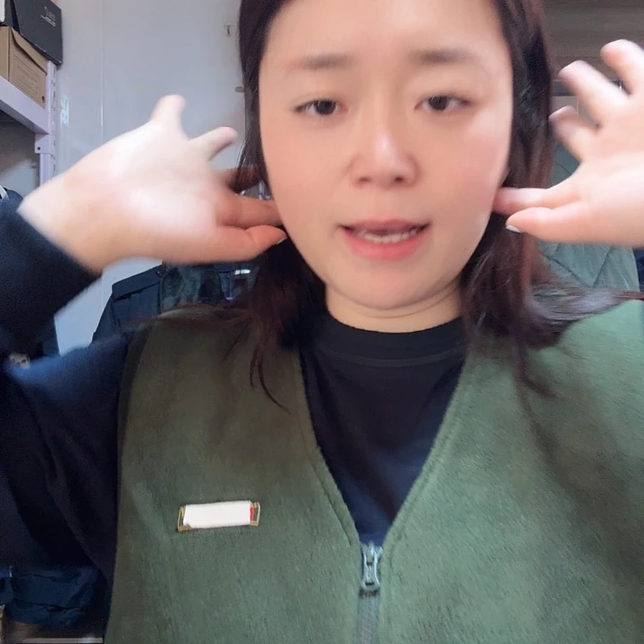 绿色五绒马甲特价165-170/104