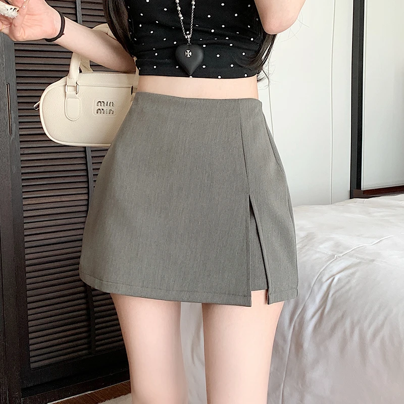 2025春夏新款A字短裤裙时尚设计感不规则高腰显瘦开叉西装短裙女