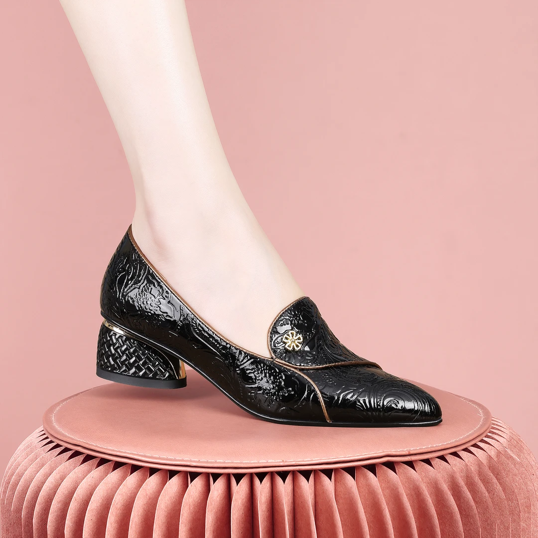 梵芮诗春秋日常金边尖头纯色时尚气质百搭女低跟粗跟单鞋-J0272