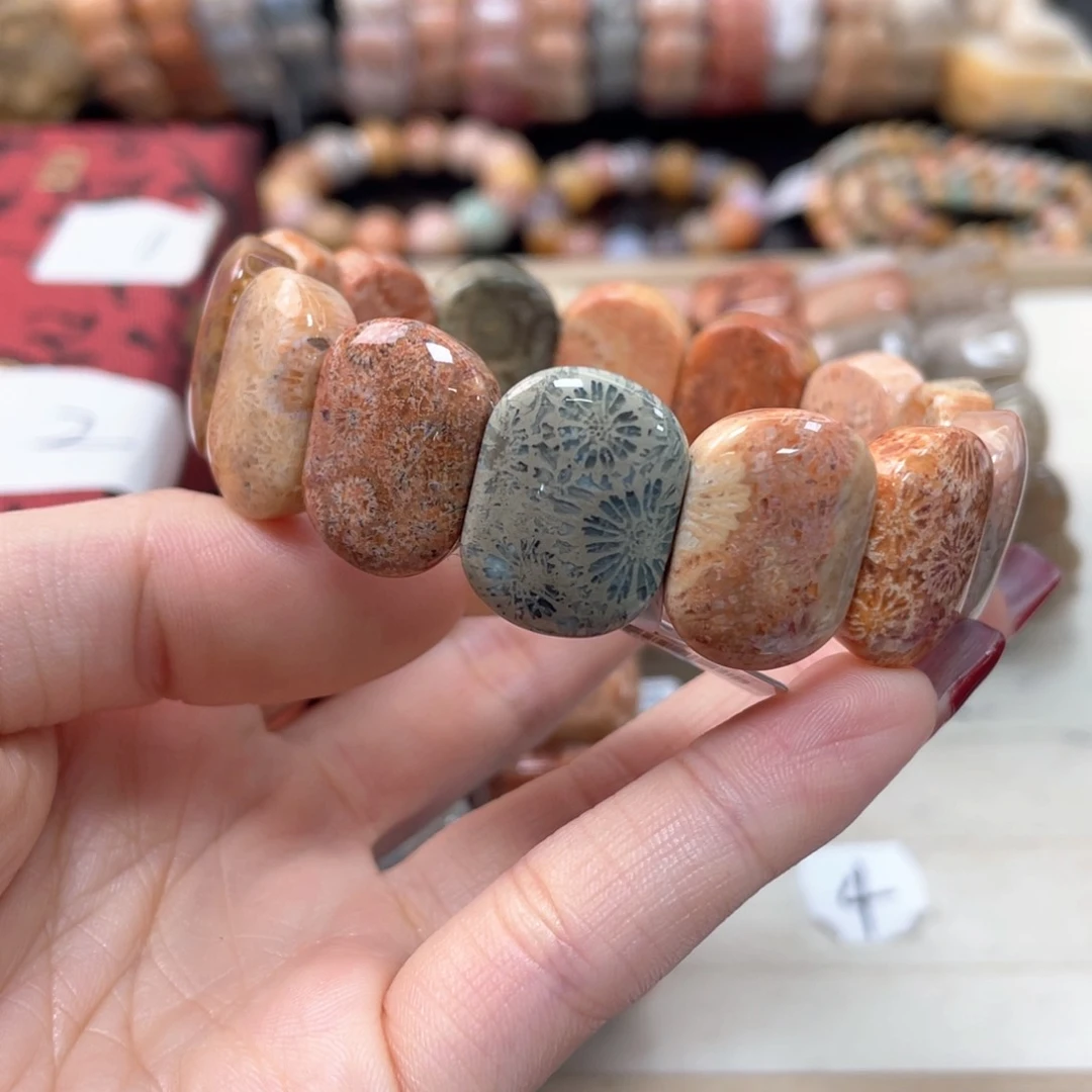 硅化珊瑚（珊瑚玉）手链未镶嵌黑*喵559