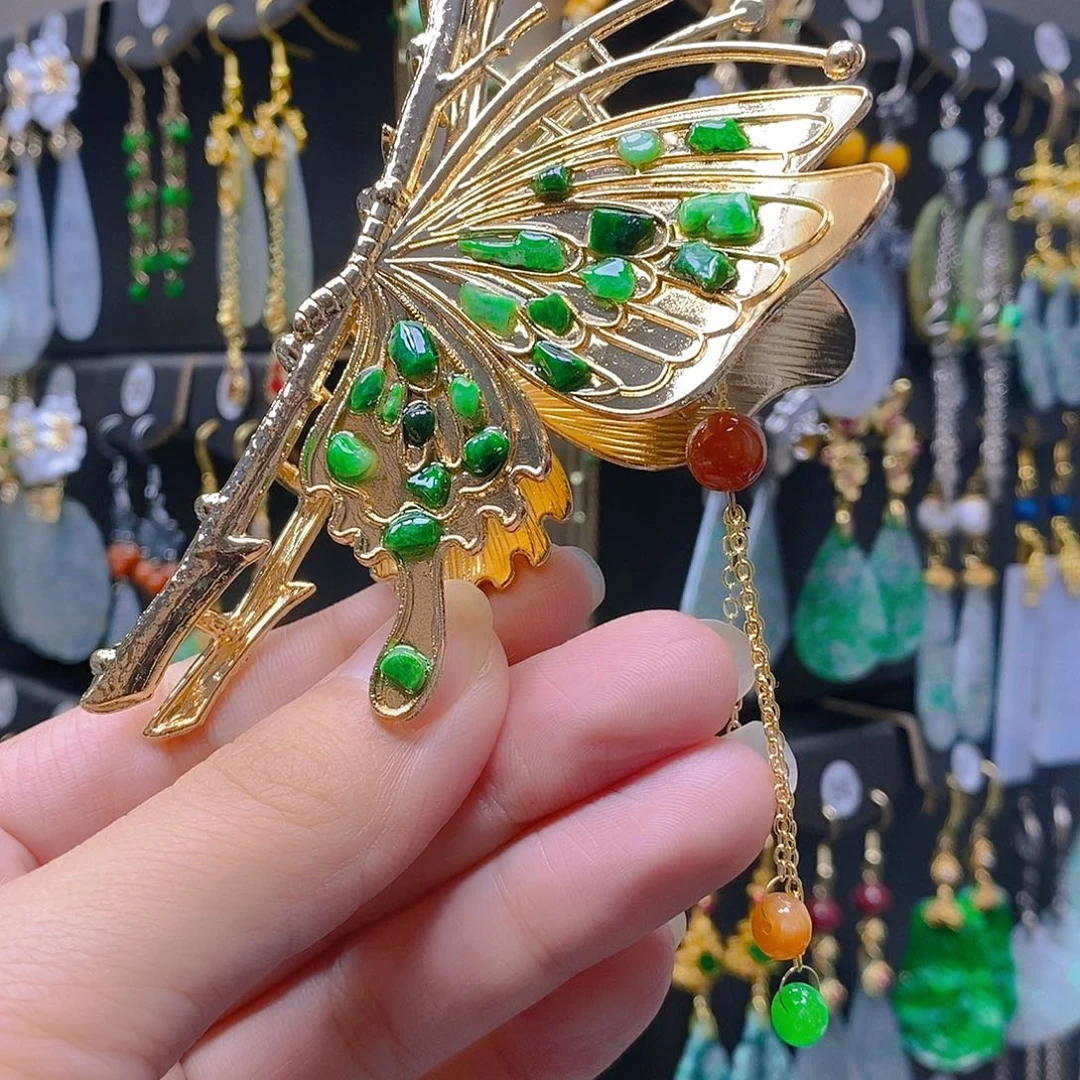 未镶嵌翡翠耳饰翡翠