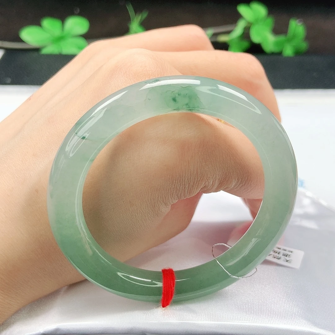 翡翠未镶嵌手镯（圆镯）51➕圆