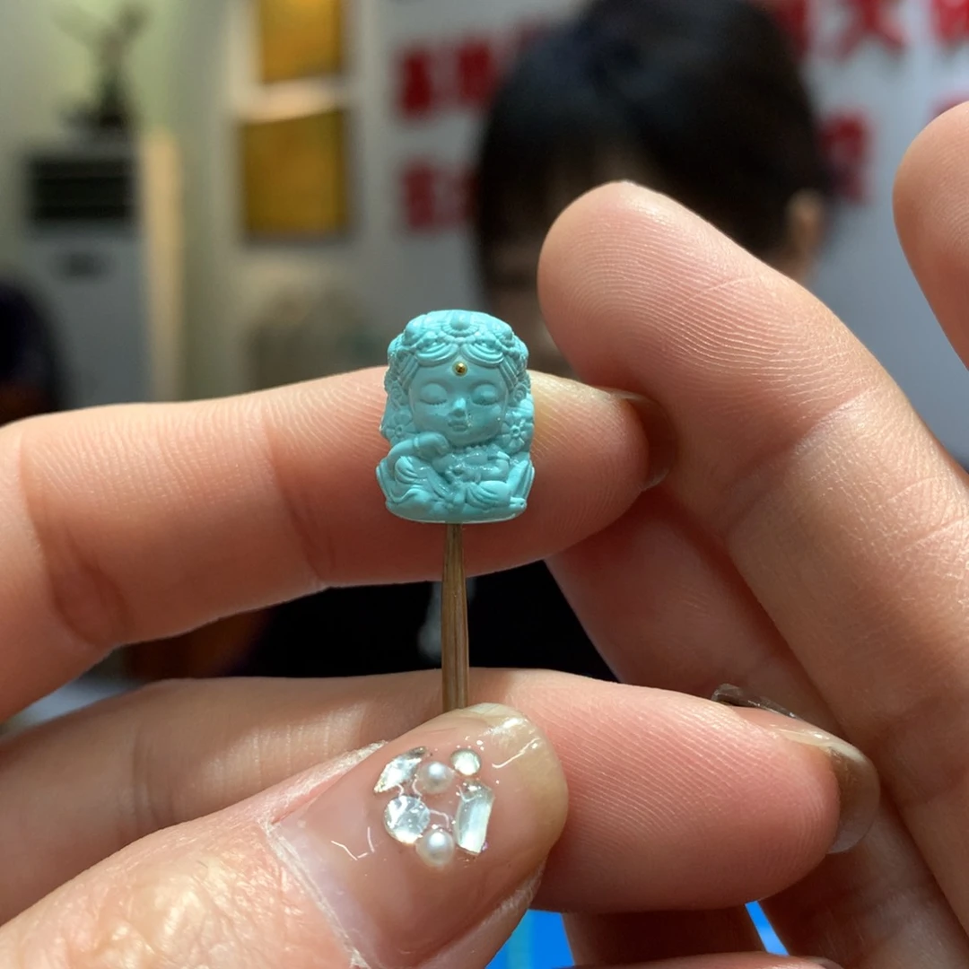 绿松石配饰未镶嵌
