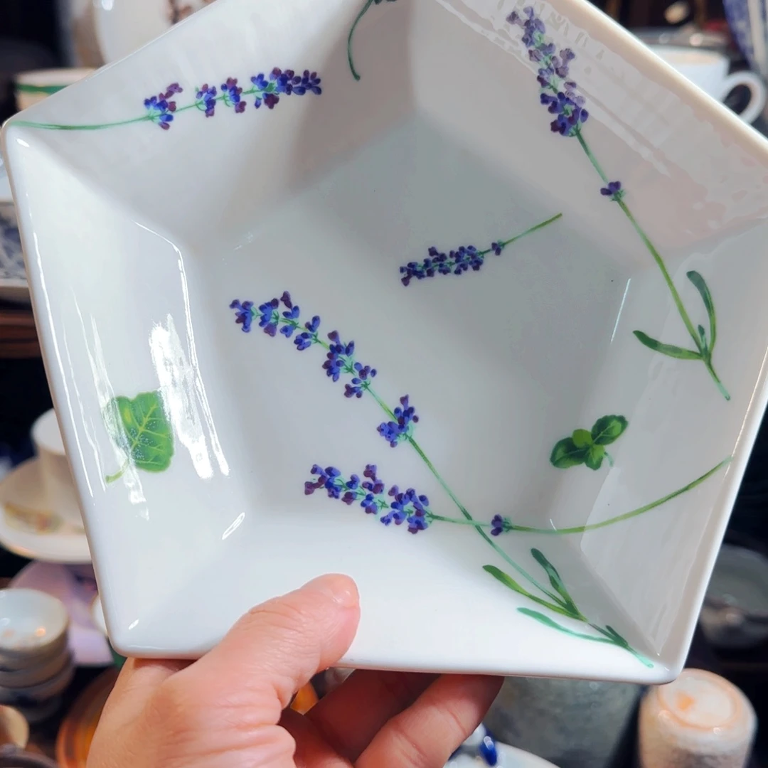 满18米包邮，默认微瑕，谨慎参拍，不退不换