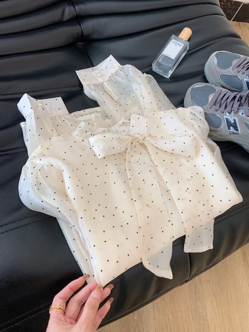 法式蝴蝶结长袖衬衫内搭女设计感小众波点上衣轻奢高级感气质小衫