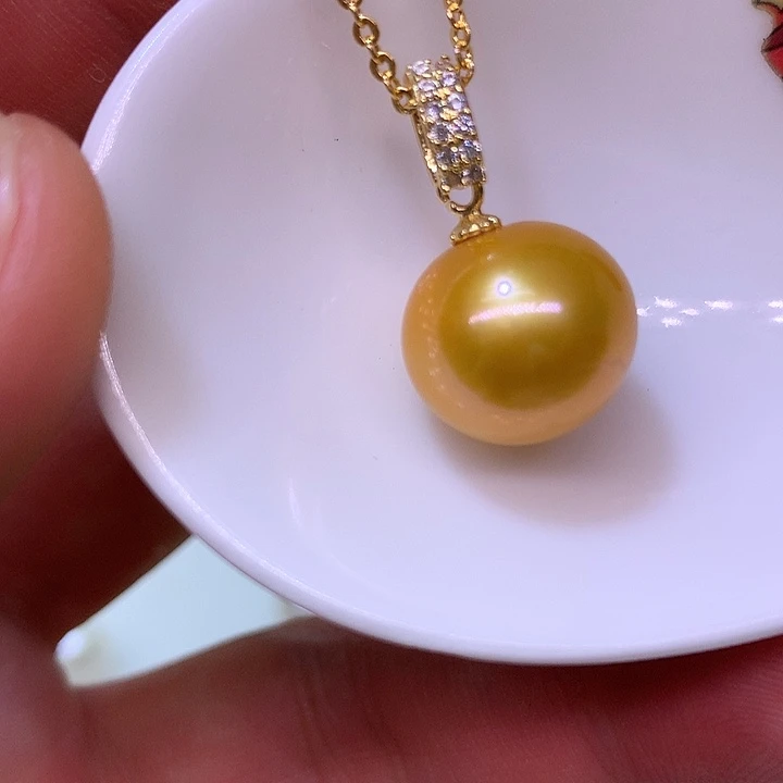 银S925镶嵌耳饰淡水珍珠