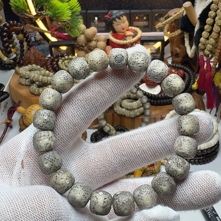 手串星月菩提4号车尺寸11.10石玉龙鳞单圈