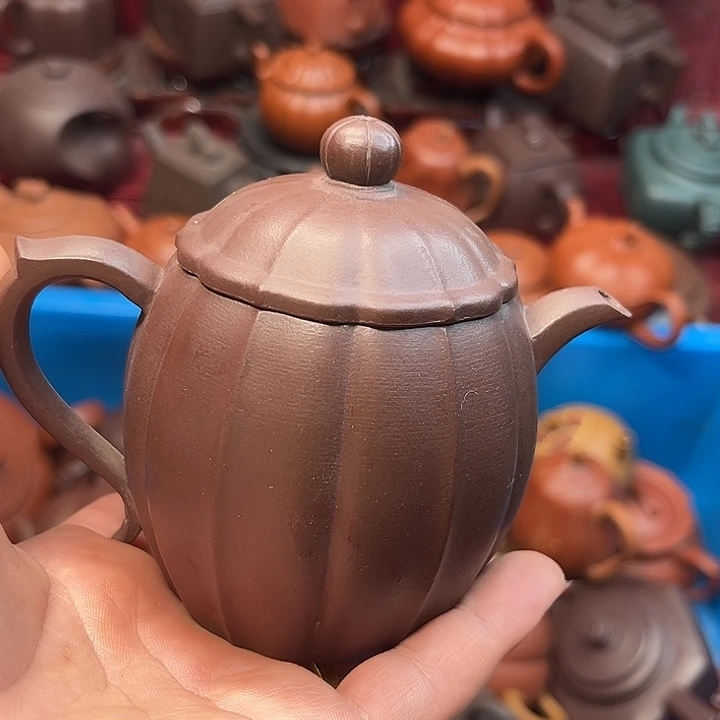 紫砂茶壶茗****馆瑕疵………………瑕疵