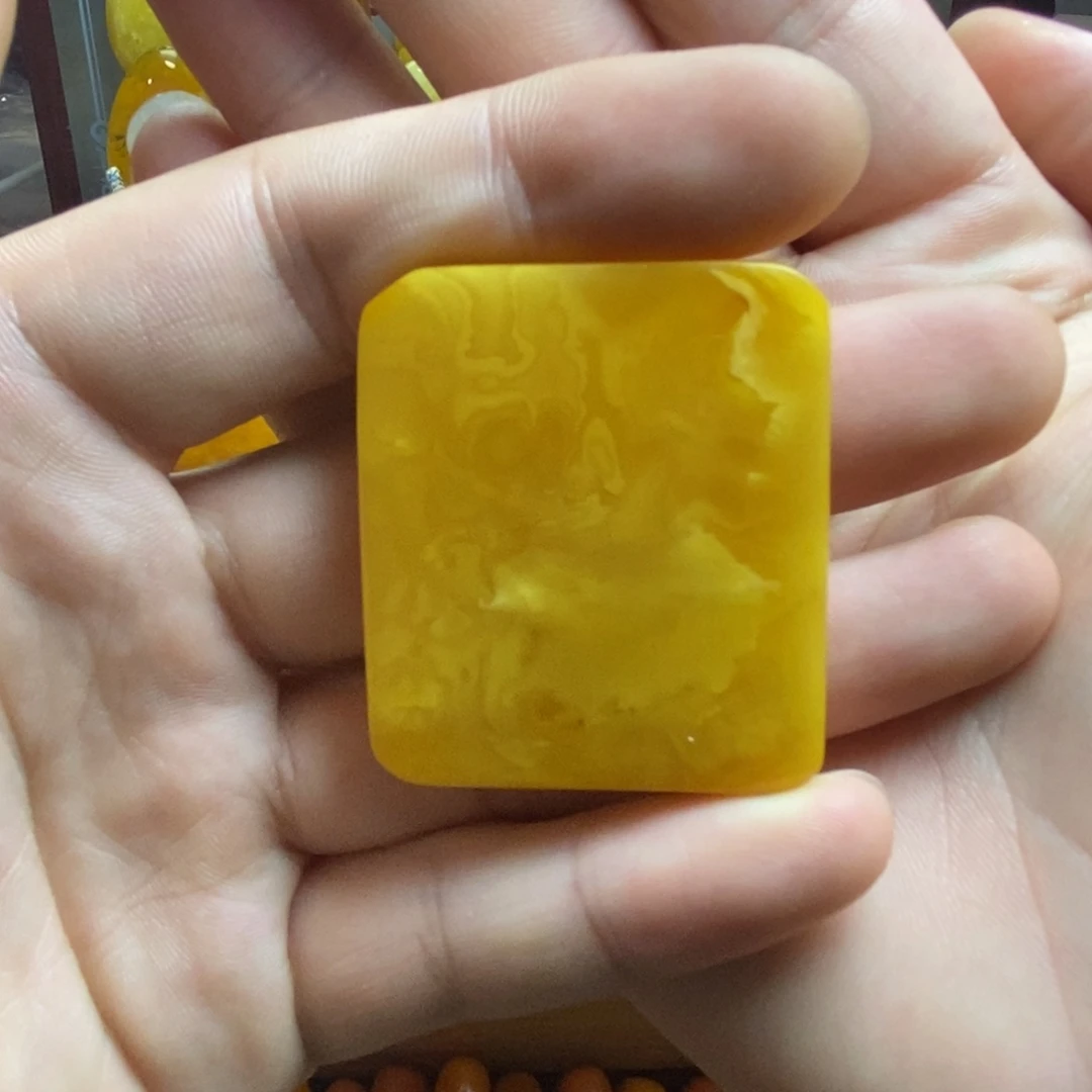 琥珀未镶嵌裸石蜜蜡