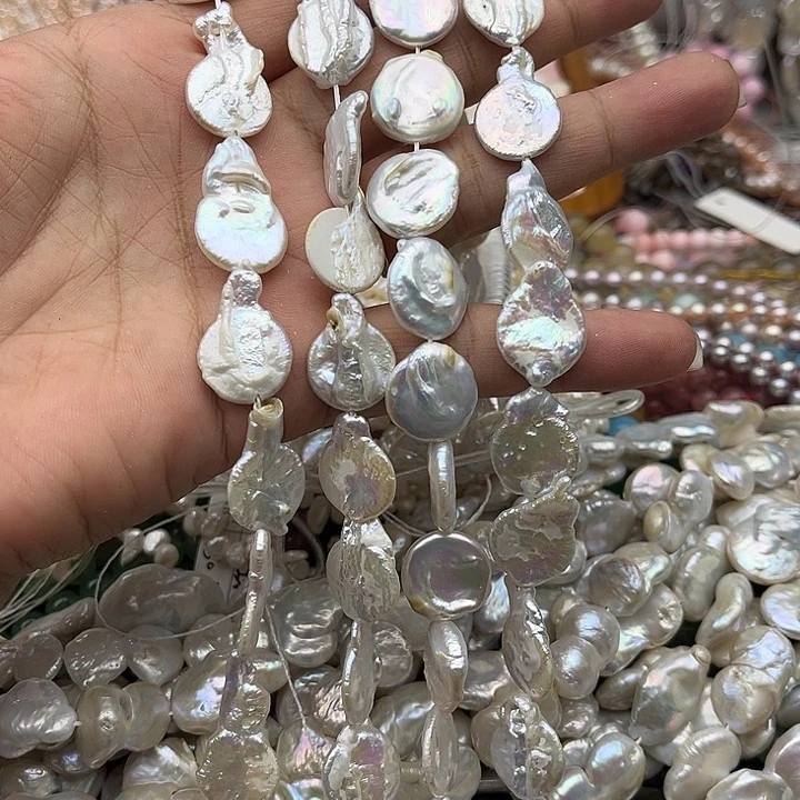 玛瑙/玉髓未镶嵌珠宝半成品一条巴洛克珍珠圆片