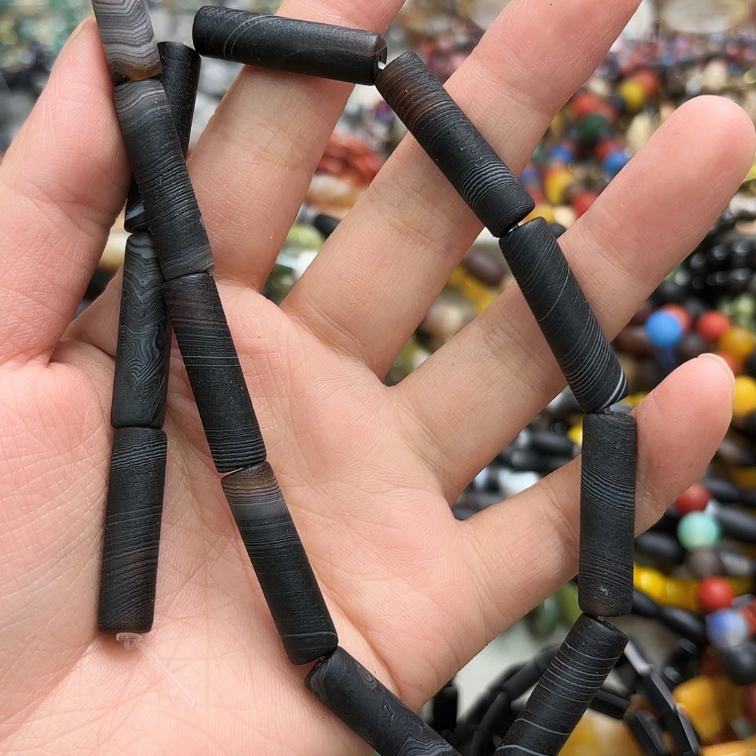 玛瑙/玉髓未镶嵌珠宝半成品8×30橘皮黑条纹玛圆管一条