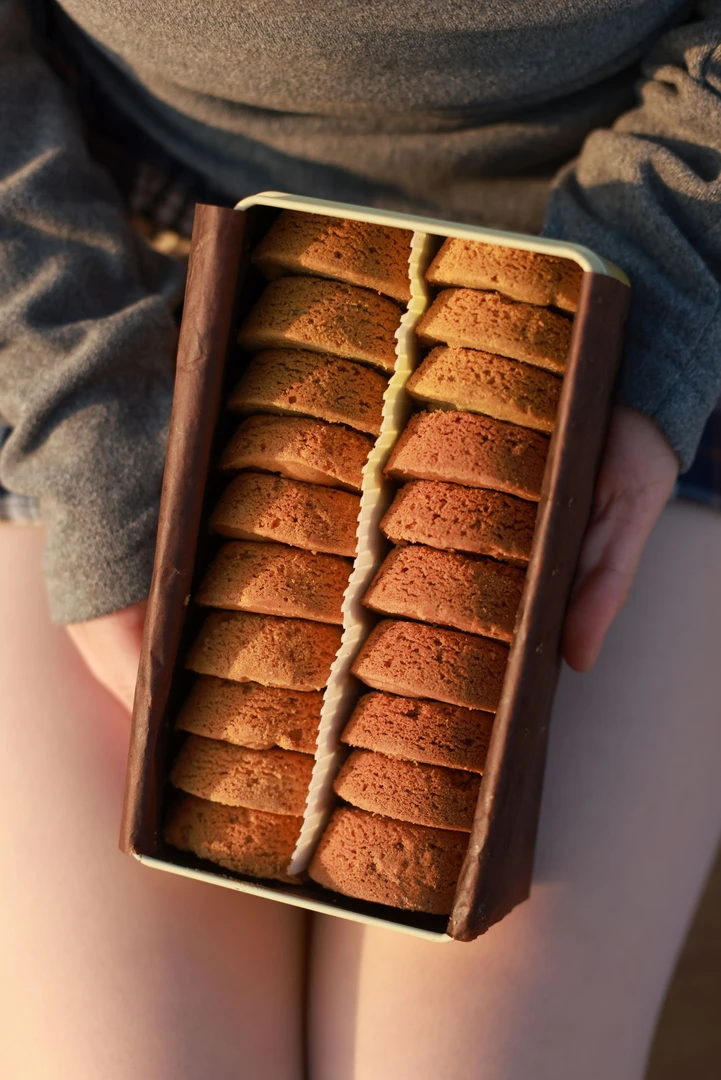 『粉丝送签名照片』荔枝甜心的午后黄油蕾丝曲奇