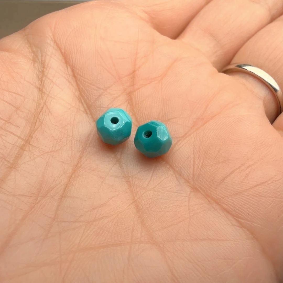 临***笑绿松石未镶嵌吊坠(不含链)