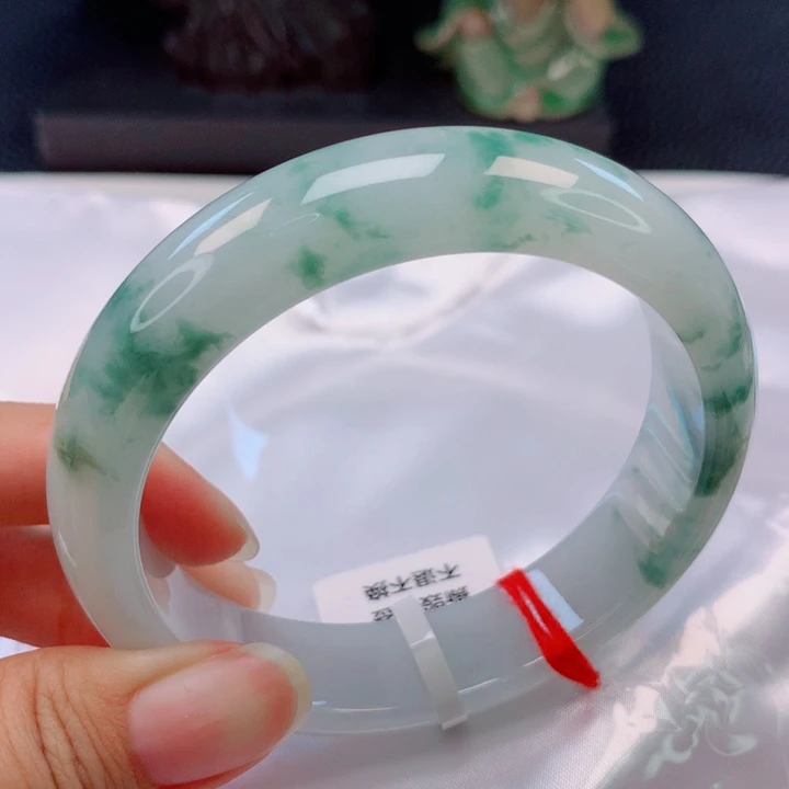 翡翠未镶嵌手镯58+圈