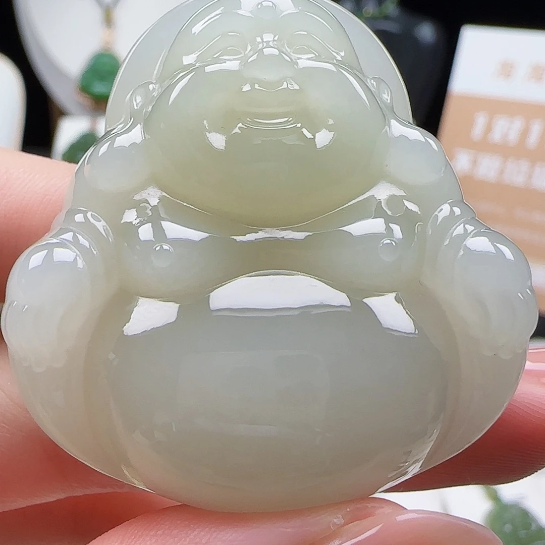 和田玉18K金镶嵌吊坠(赠链)