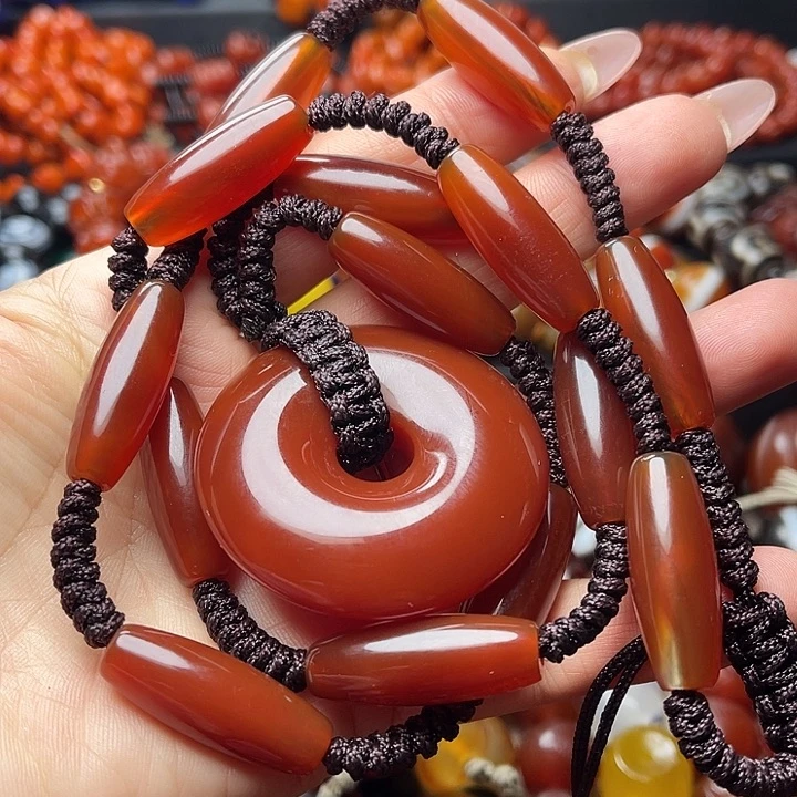 一***！玛瑙/玉髓未镶嵌手链