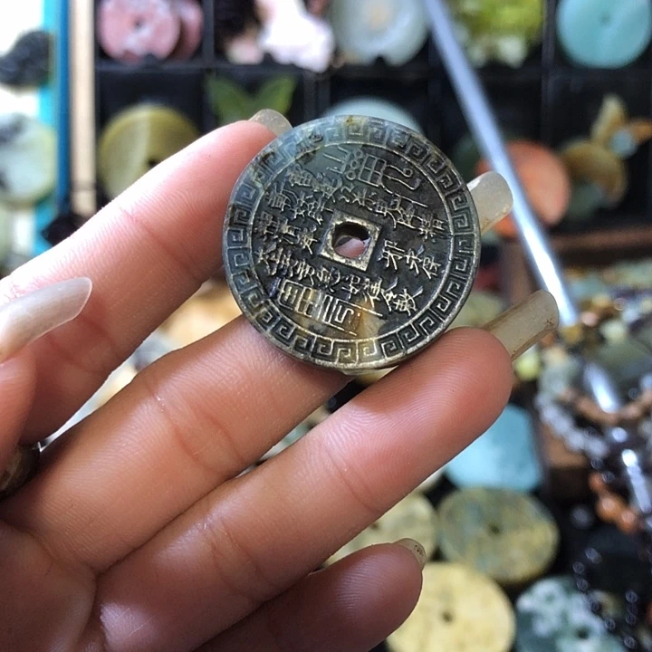 未镶嵌岫玉岫玉手链