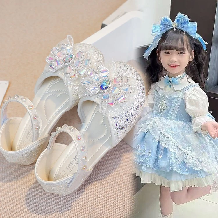 凉鞋小哥哥小姐姐都在穿，一双好鞋，舒适透气儿童包头凉鞋女童