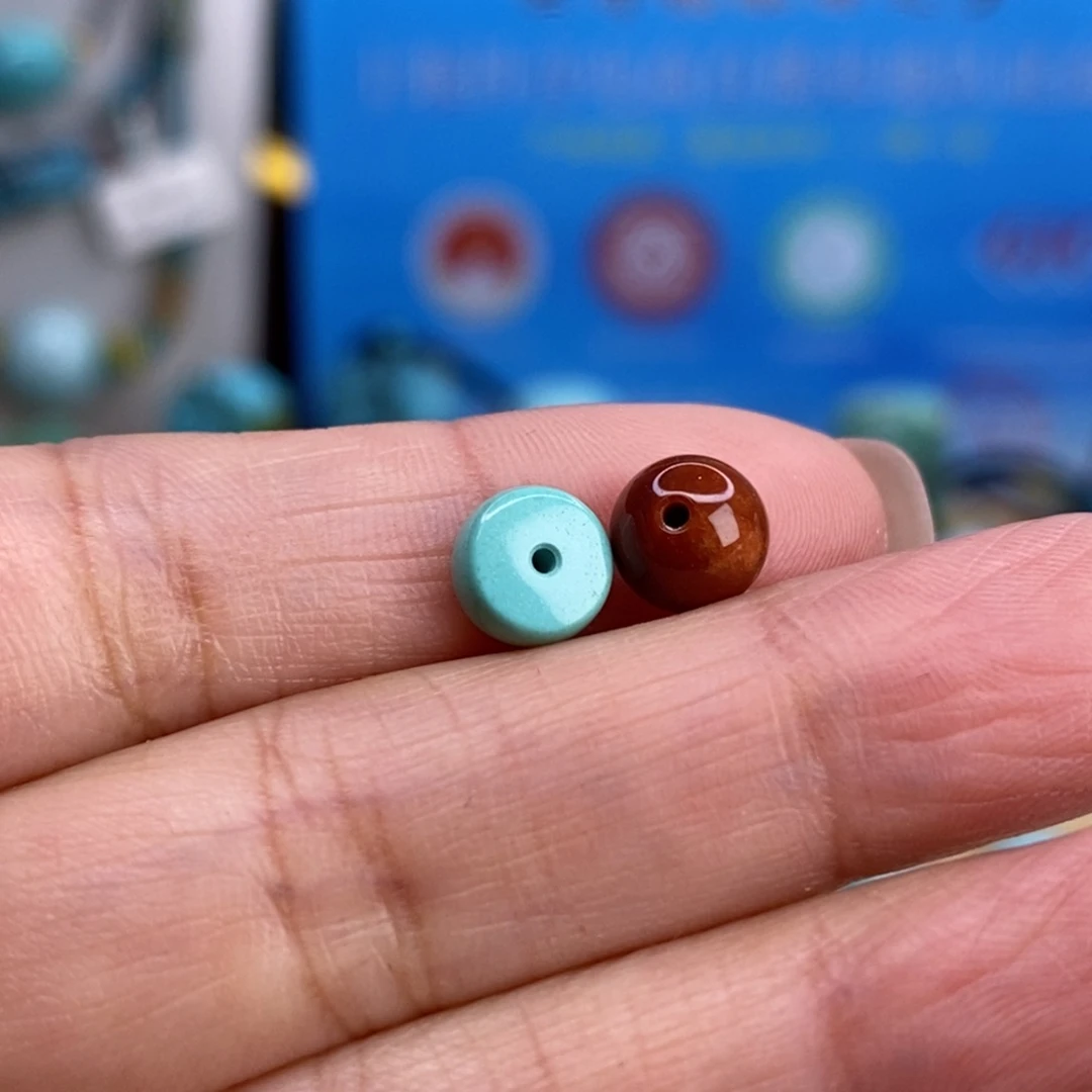 南红玛瑙未镶嵌珠宝奇石6.7×3.6