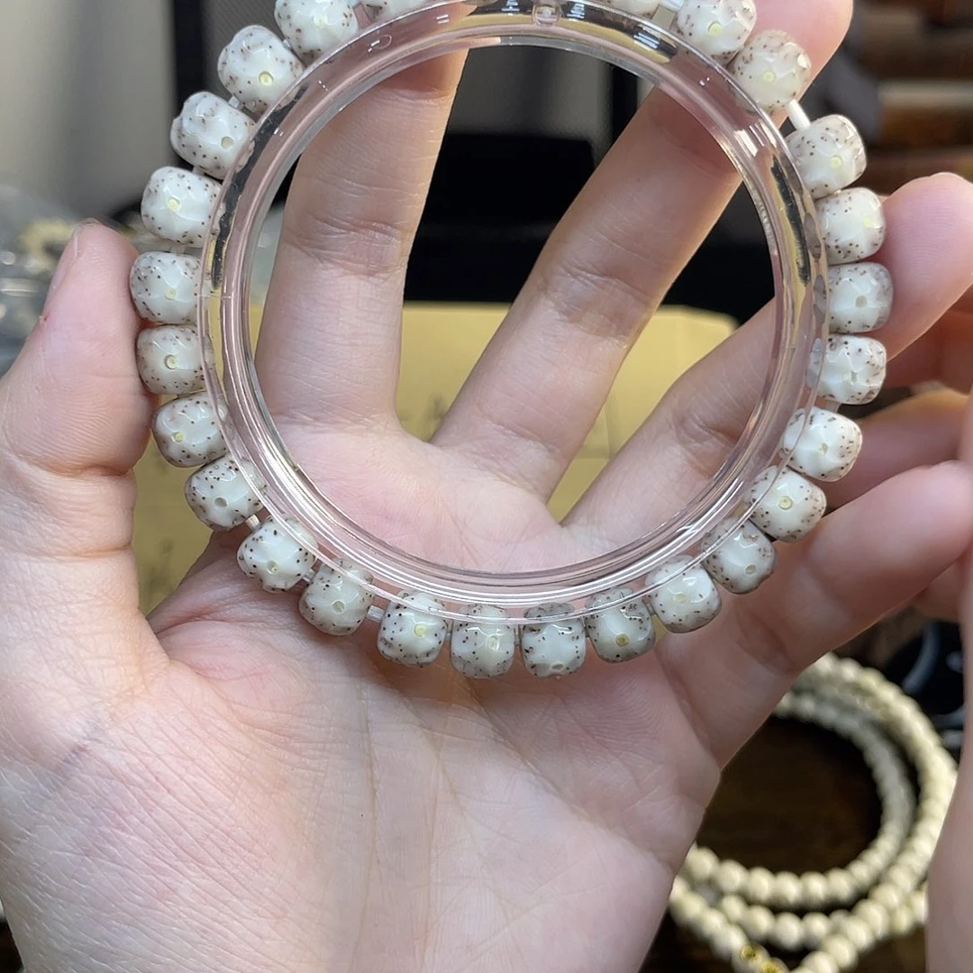手串星月菩提8改白糯冰