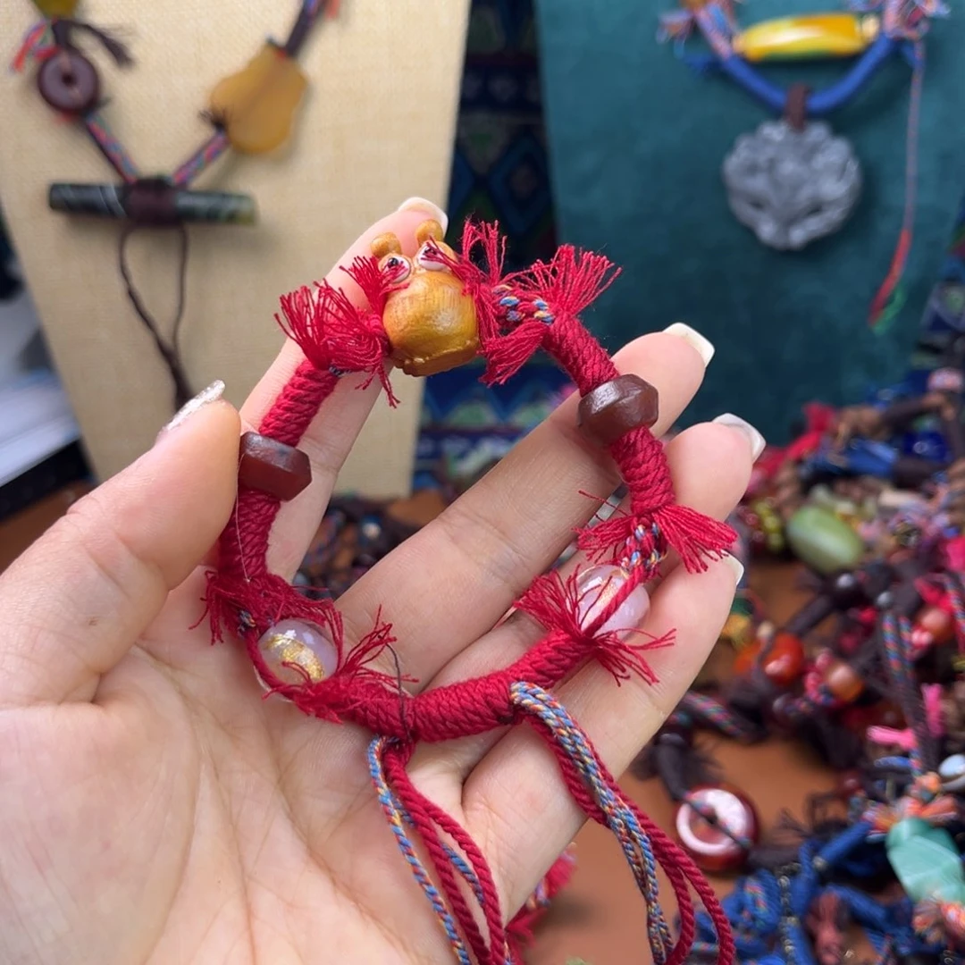 啦***啦玛瑙/玉髓颈饰未镶嵌