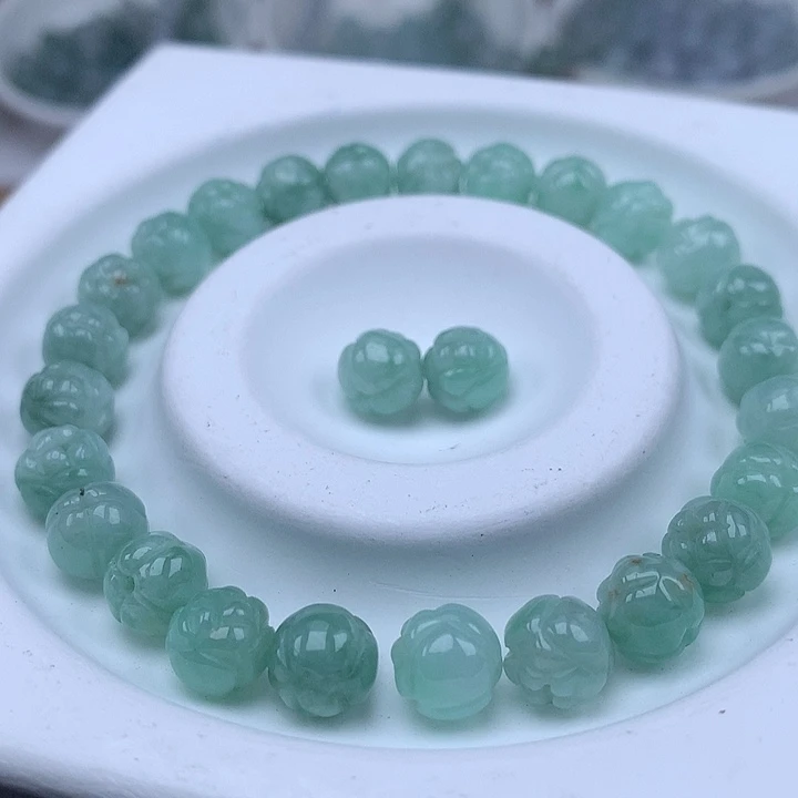 翡翠散珠25颗翡翠卡8.5