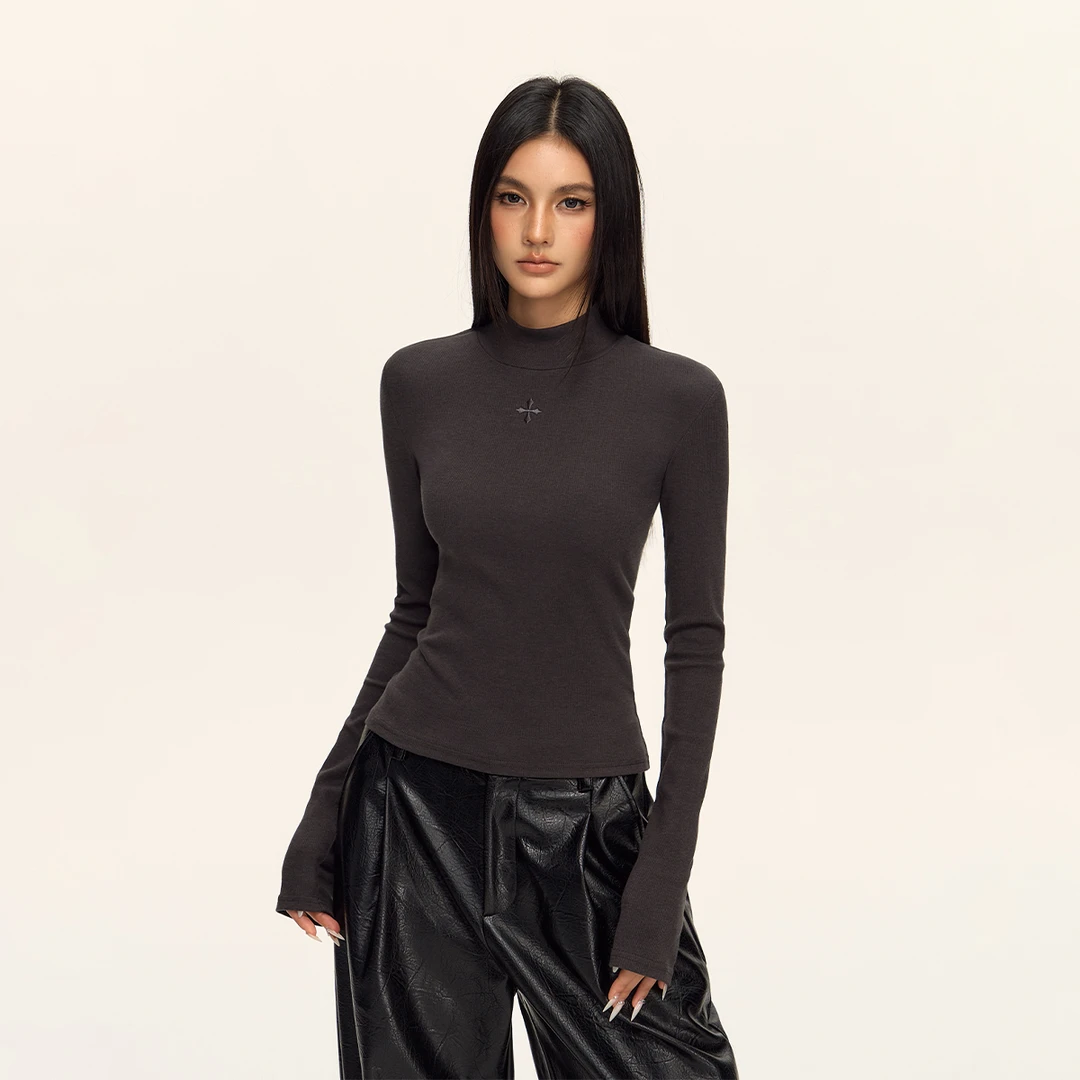 CLIMAX VISION半高领十字架刺绣弹力保暖打底衫女紧身显瘦长袖T恤