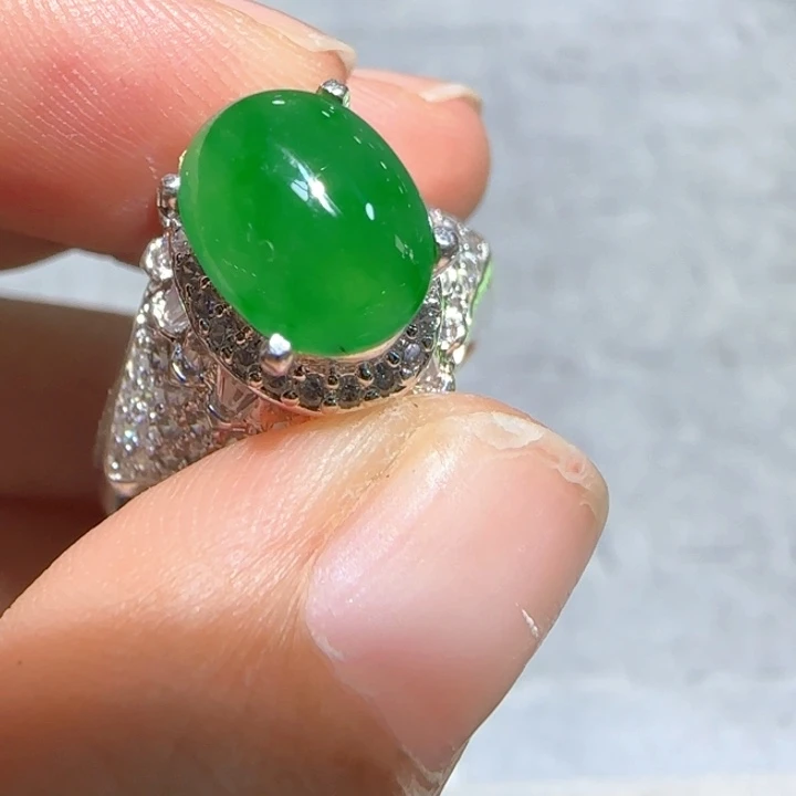 定制翡翠未镶嵌翡翠