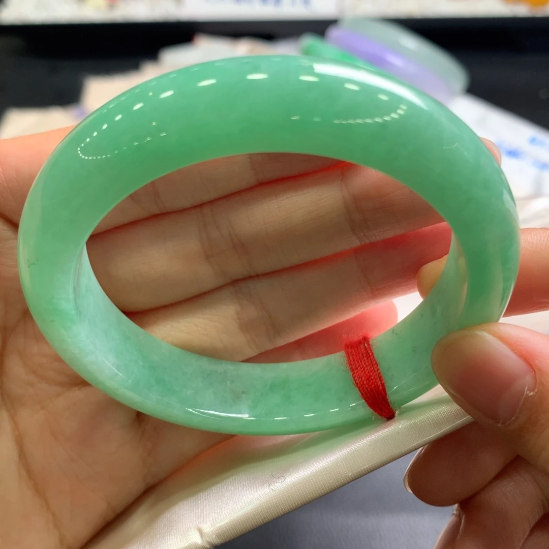 翡翠未镶嵌手镯6号56正果绿