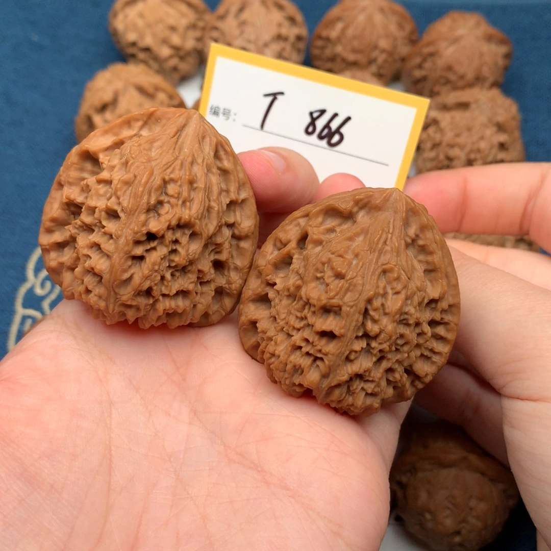 吊坠文玩核桃43南疆石 866