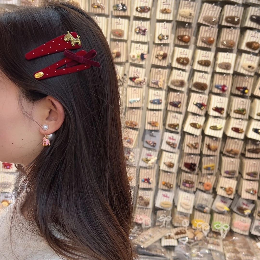 布艺非金属一对拜拜