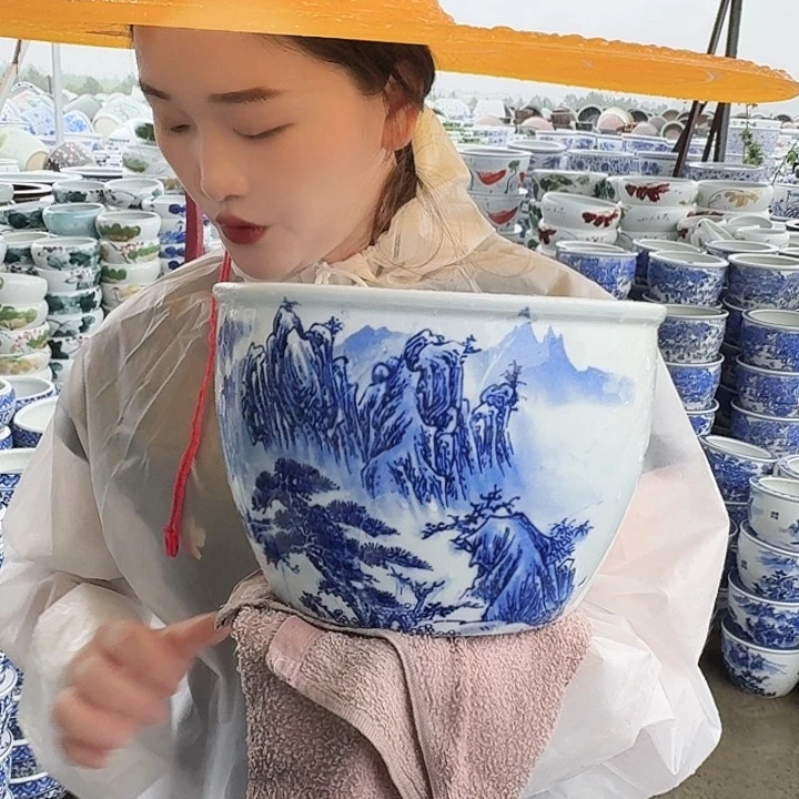 瓷片直径22，高15。。。