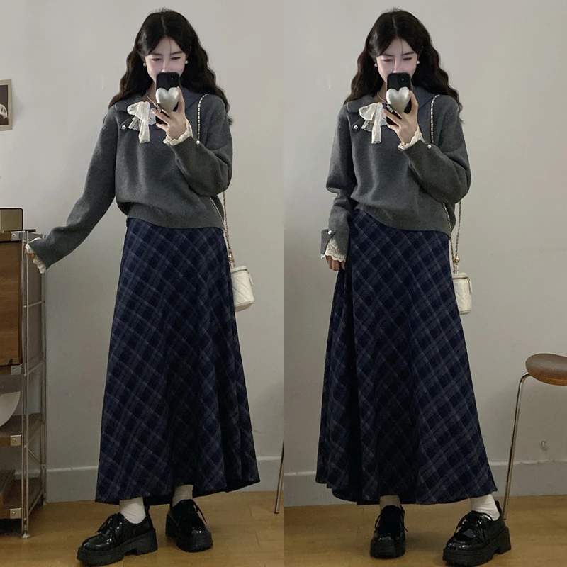 大码胖mm秋冬高级感系蝴蝶结设计感毛衣+A字高腰格纹半身裙套装女