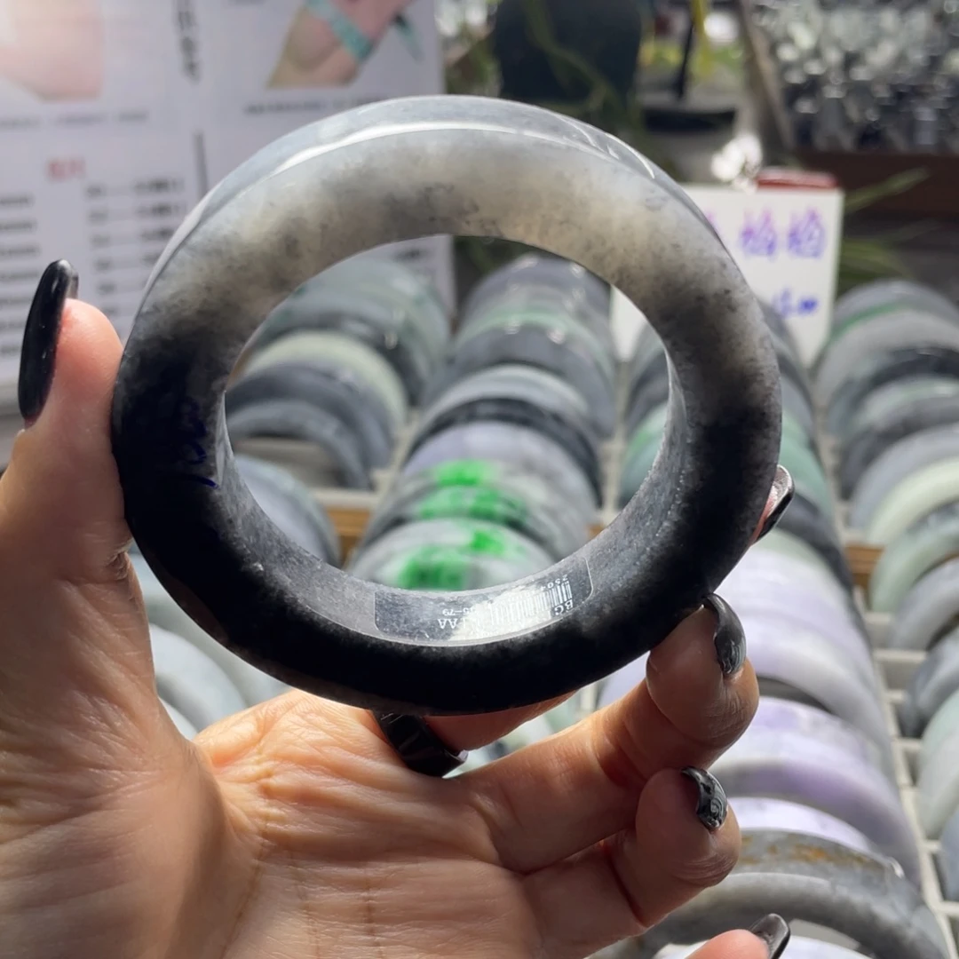定制翡翠未镶嵌定制翡翠手镯