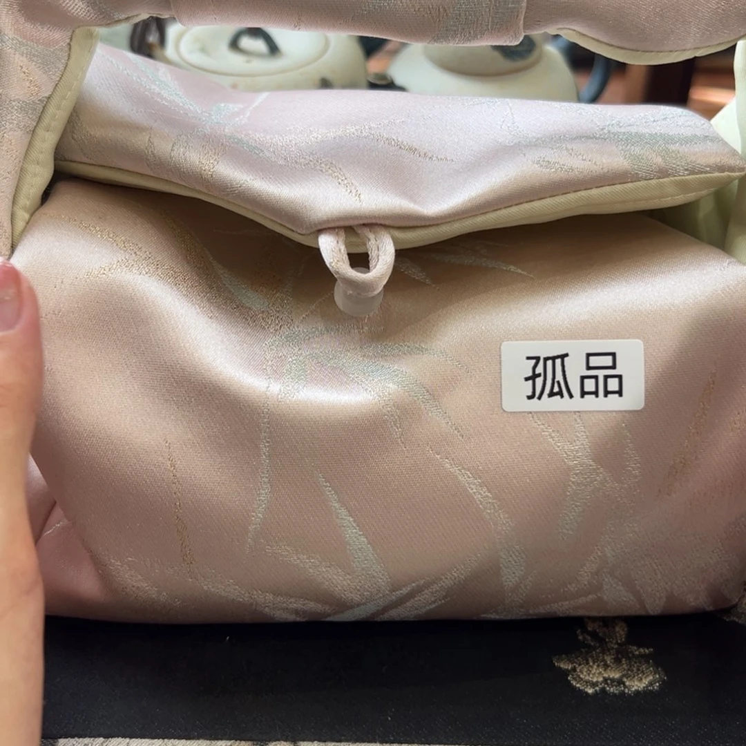 冰***珊茶具等产品的生产和销售