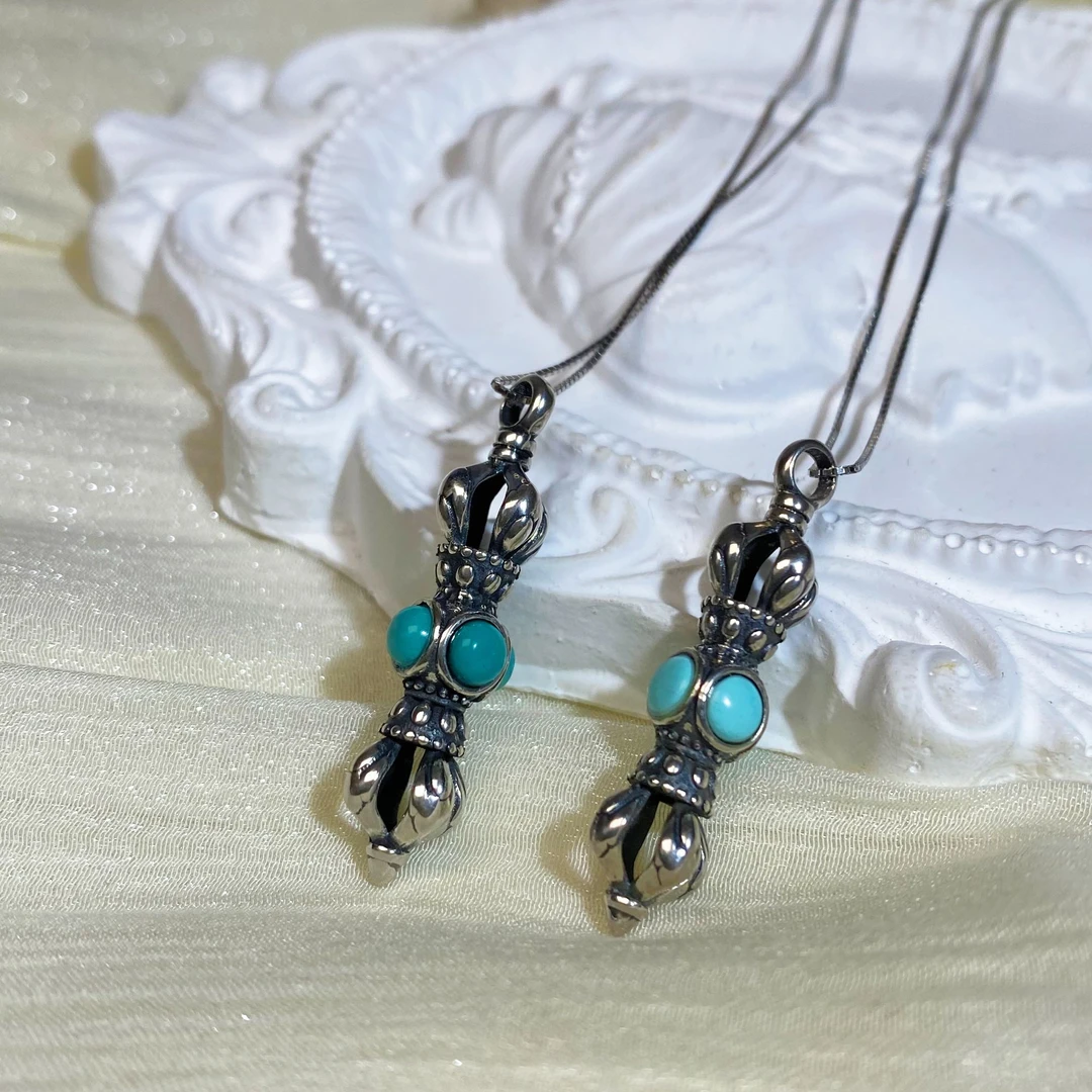 多色多样性随机发一件纯天然原矿绿松石藏式金刚杵绿松石吊坠