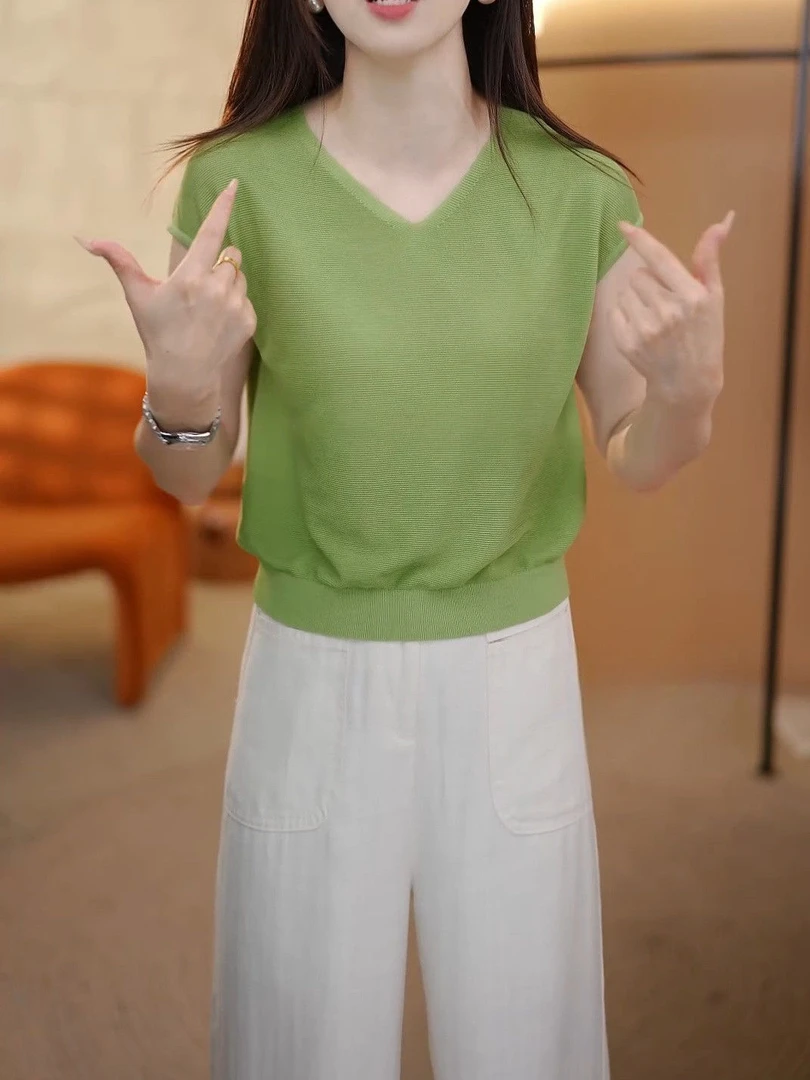 天丝夏季薄款休闲百搭V领短袖T恤女2025新款宽松显瘦纯色针织上衣