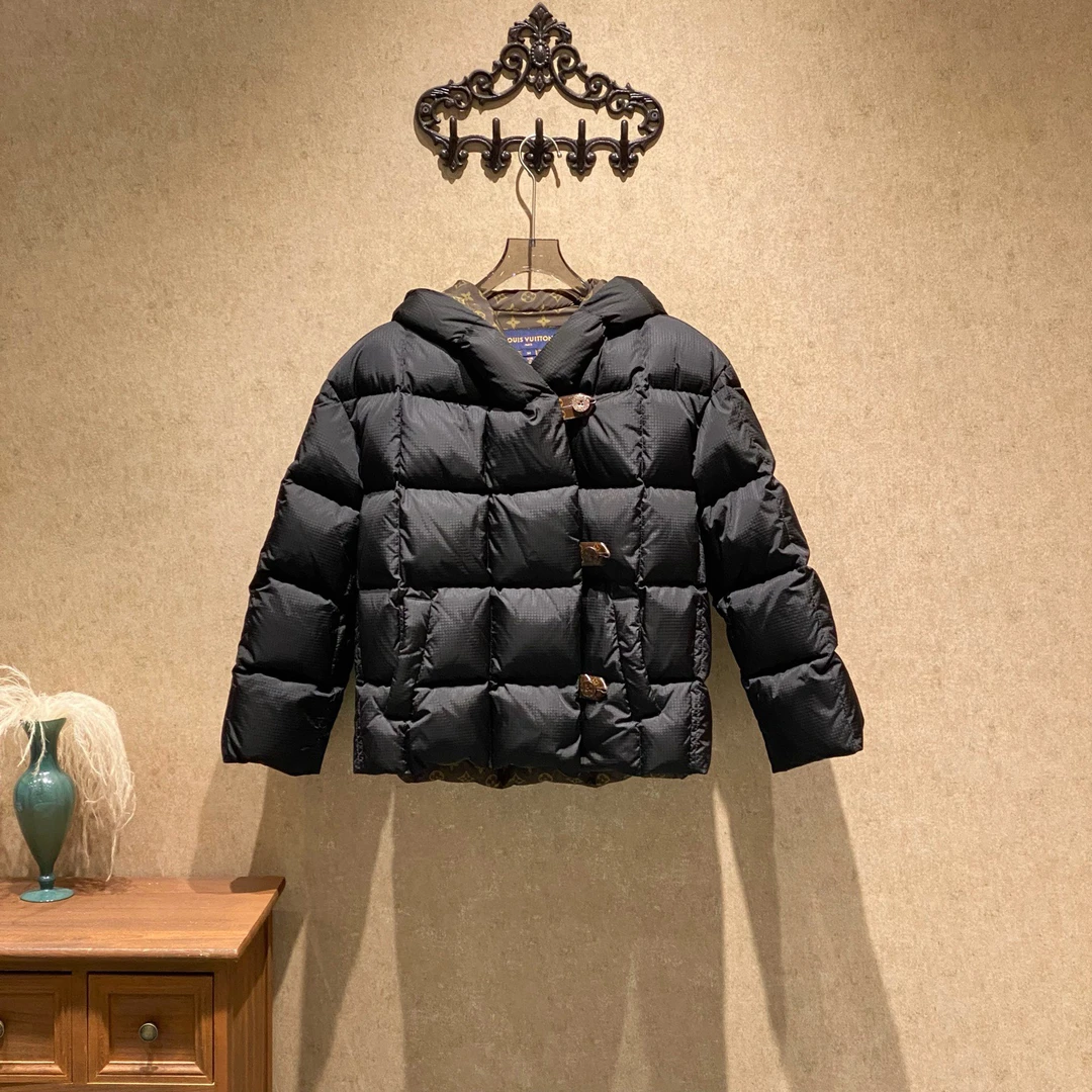 99新 LouisVuitton/路易威登 爆款老花满印连帽羽绒服/34码/41941