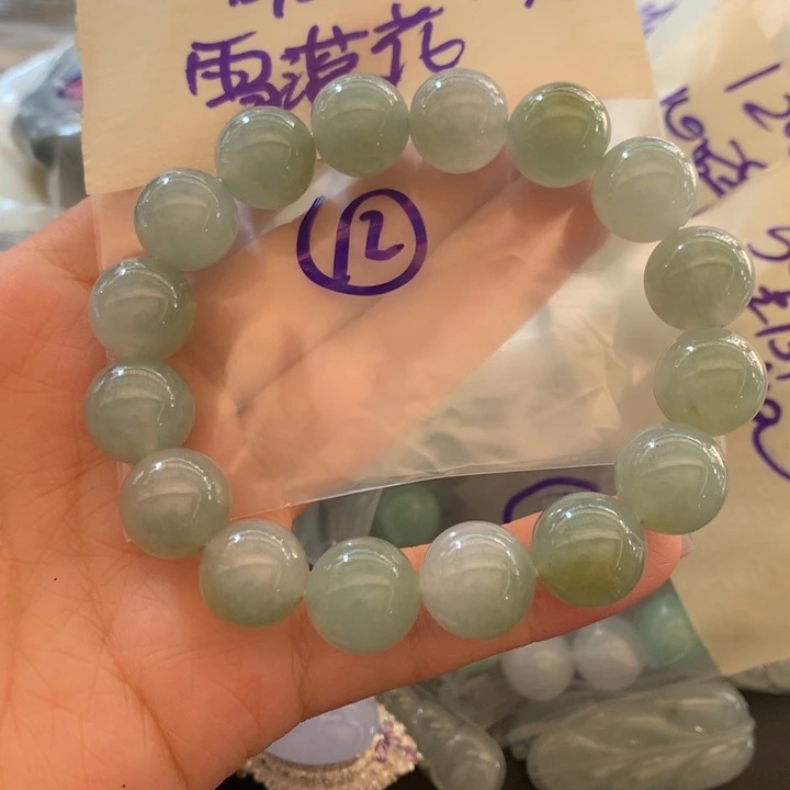 雪***花定制翡翠未镶嵌翡翠