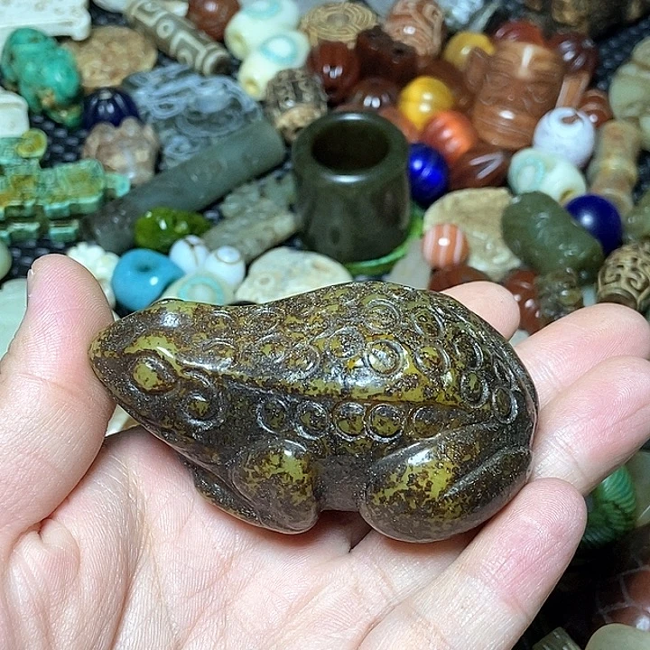 和田玉未镶嵌颈饰73