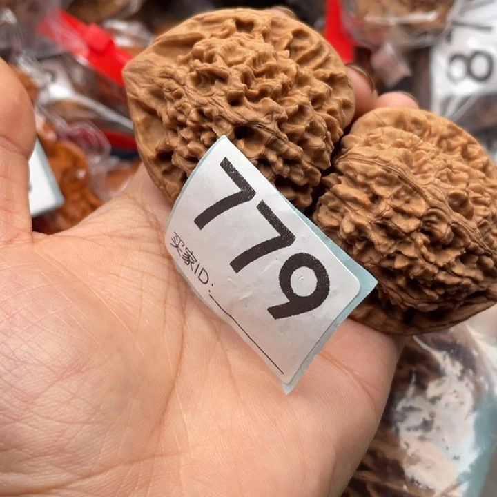 文玩核桃把件核桃